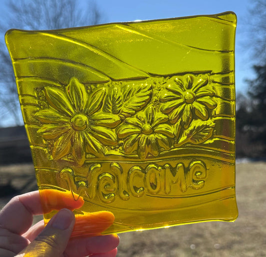 Yellow Daisies Welcome Sign, Handmade Floral Sign, Door Decor with Flowers, Garden Entry Plaque, Gift for Home, Nature Art, Bright Colors