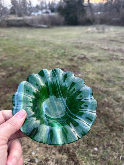 handmade ruffled edge bowl, green sparkle, candy bowl, handmade trinket dish, rings keys holder, gifts for Home, gift for her, art display